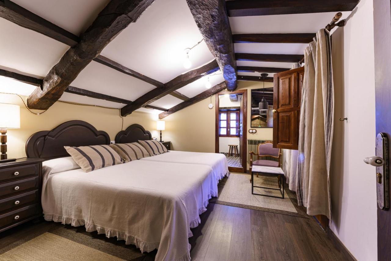 Casa Brandariz Guest House Santa Maria de Arzua Exterior photo
